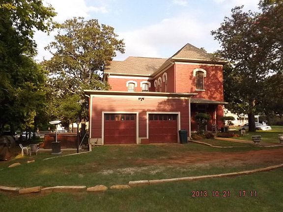 4th image of 519 S Royall St