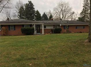 2938 Isha Laye Dr, Toledo, OH 43606