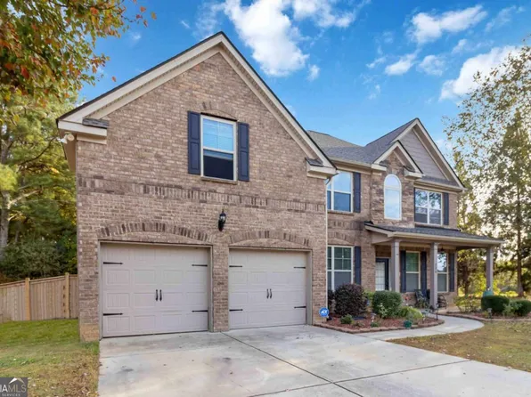 200 Birchwood Dr, Loganville, GA 30052