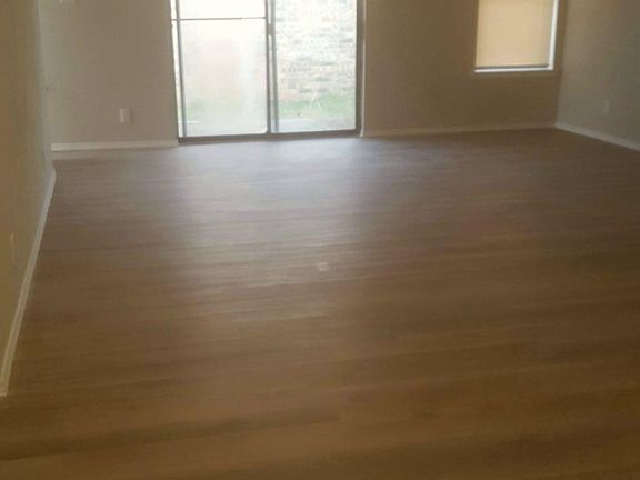 4th image of 1126 Cypress Ln