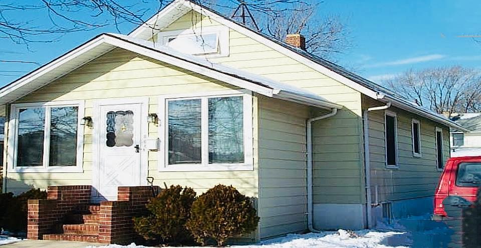1st image of 804 Nassau St
