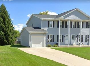 4690 S 111th St, Milwaukee, WI 53228