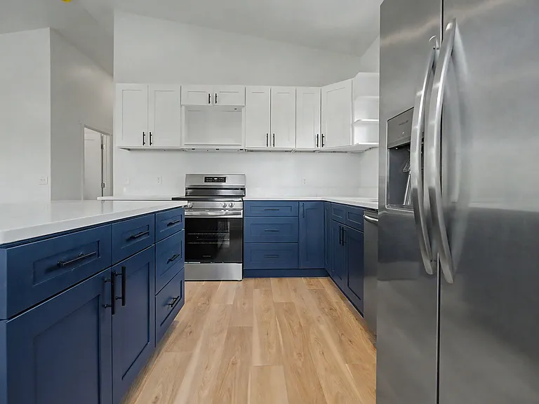 1102 Chipeta Ave — Photo 6