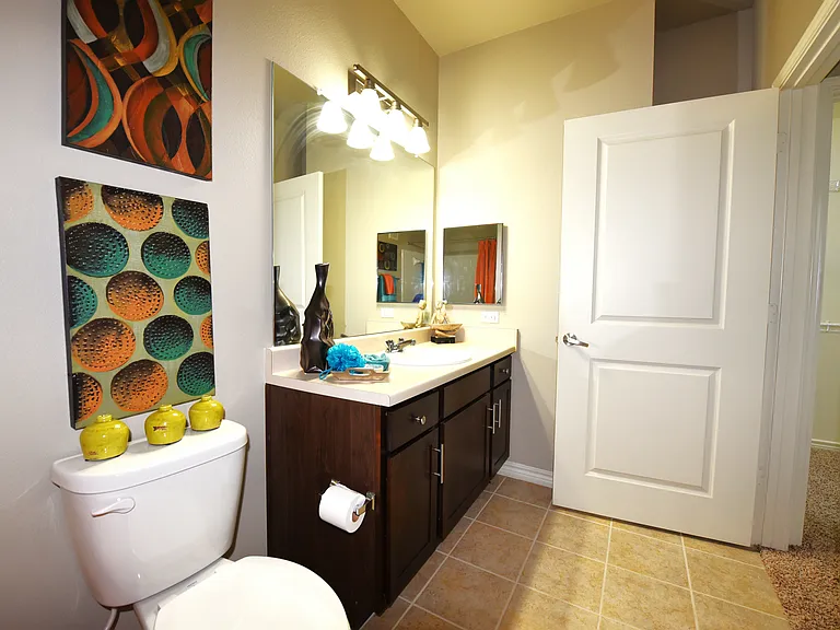 Encore Landing Apartment Homes — Photo 11
