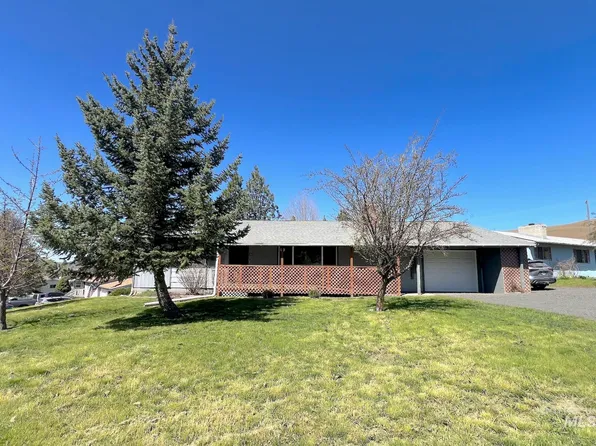 203 Birch St, Potlatch, ID 83855