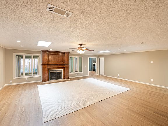 2nd image of 3210 79th St