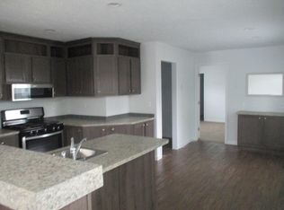 2910 Bane Berry St, Elkhart, IN 46514