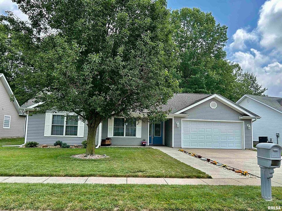 1st image of 2120 W Meadow Ln