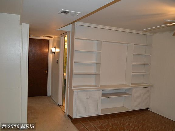 4th image of 3812 Del Mar Dr