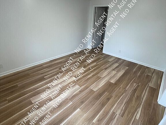 5th image of 849 Cleveland Ave