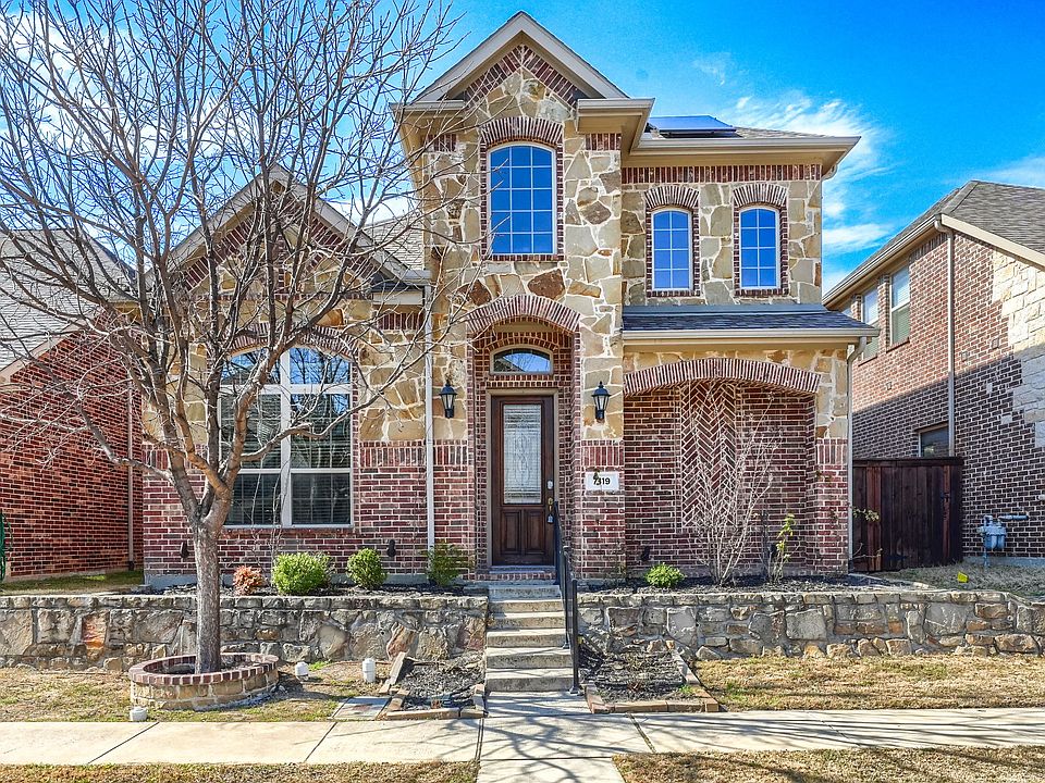 1st image of 7119 Isle Royal Ln