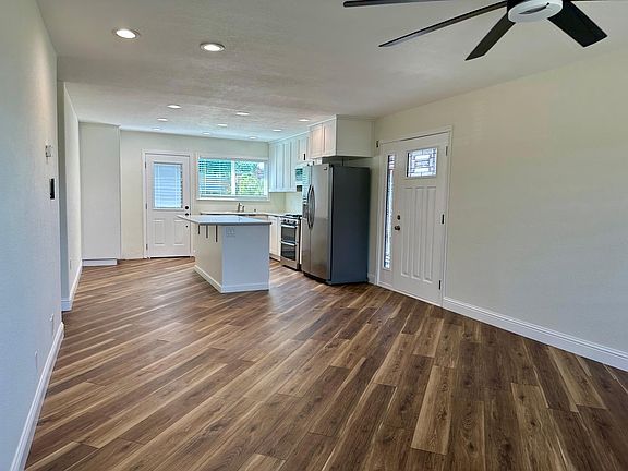 4th image of 14421 Highgrove Ct