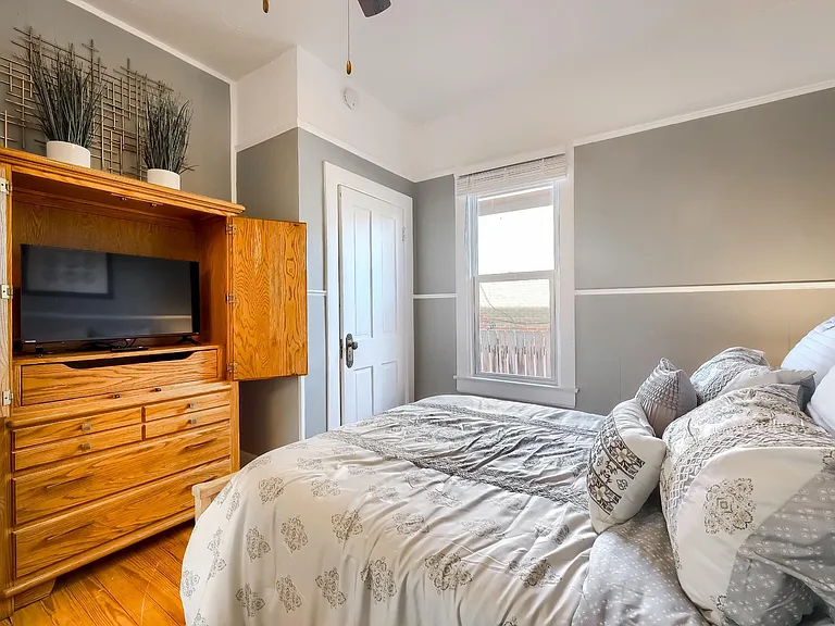 3039 S Bannock St — Photo 10