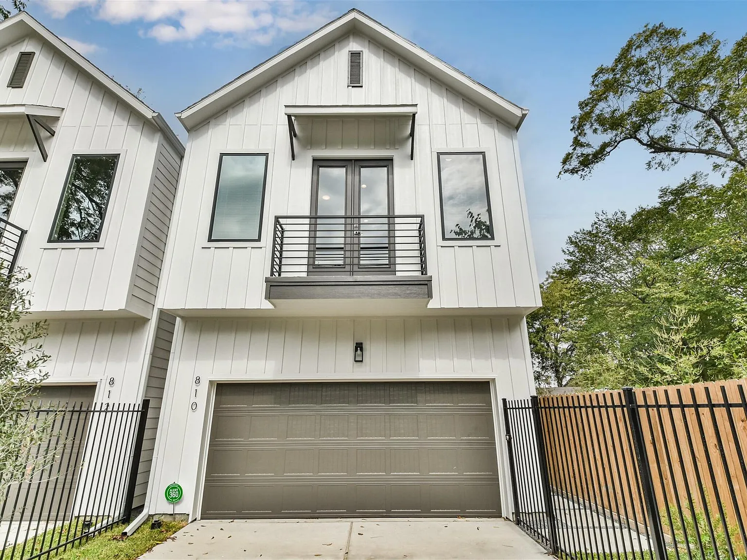 3 bed, 2.5 bath, 1925 sqft, $2,500 — Photo 4