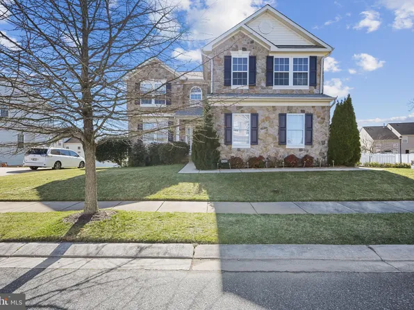 9205 Peach Blossom Ave, Perry Hall, MD 21128