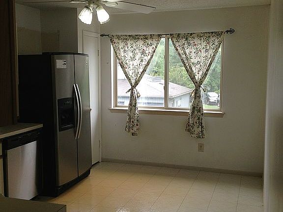 Kitchen with breakfast area