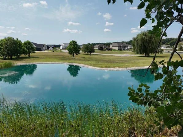 6500 Magnolia Ln, Whitehouse, OH 43571