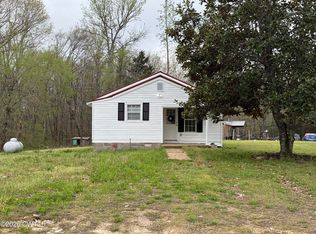 1907 Elmer Cox Rd, Bethel Springs, TN 38315