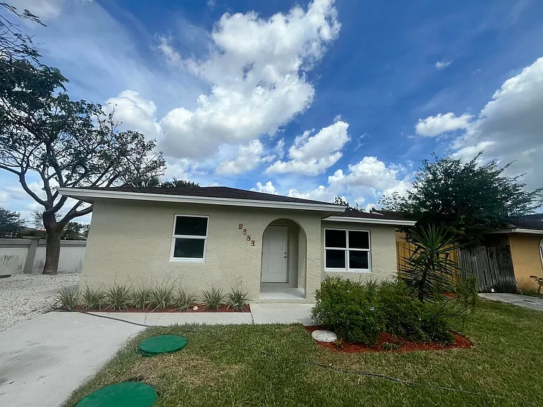 2747 Summit Blvd — Photo 19