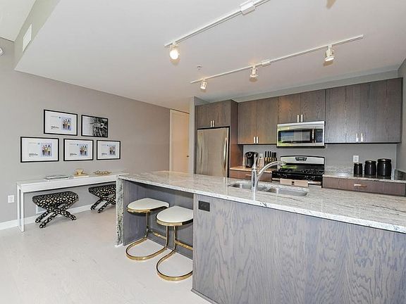 3rd image of 901 2nd St S #205