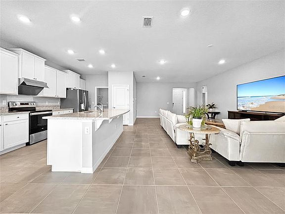 2nd image of 503 158TH STREET E
