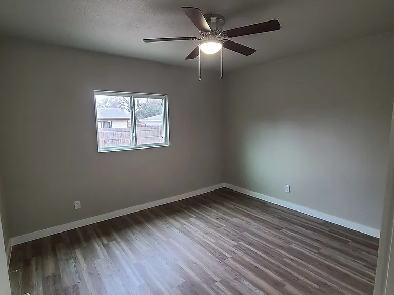 13707 Earlywood St — Photo 14