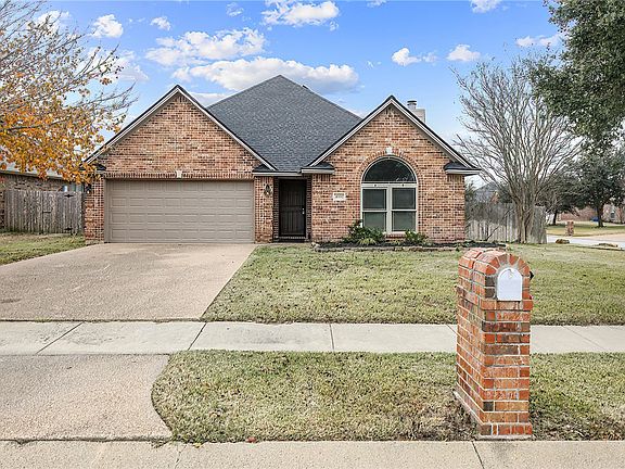 2nd image of 4000 Reatta Ln