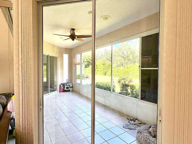 5078 Seagrass Dr — Photo 14