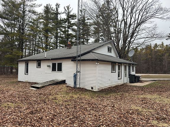2nd image of 1271 Town Line Rd