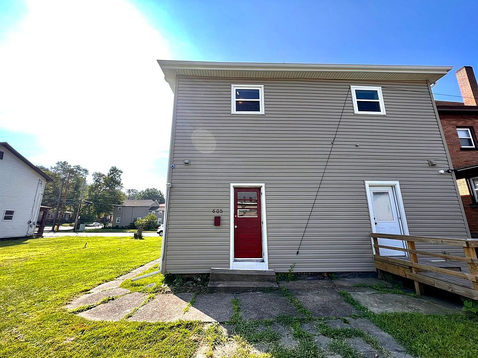 1st image of 605 6th St