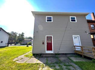 605 6th St, New Brighton, PA 15066