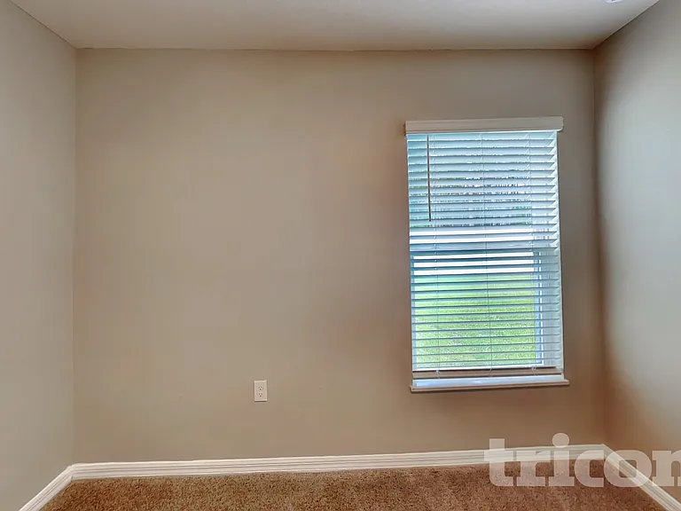443 Underwood Trl — Photo 10
