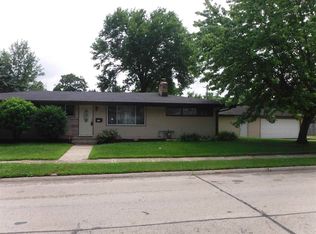 1208 Jonathan Ave, Rockford, IL 61103