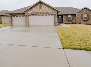 1153 S Shayla Ave, Springfield, MO 65802