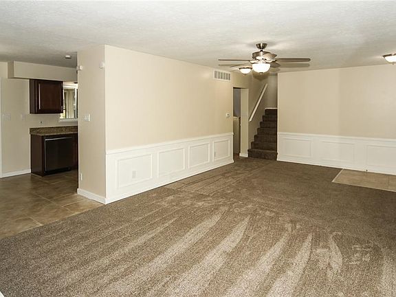 5th image of 2928 E Dudley Ave