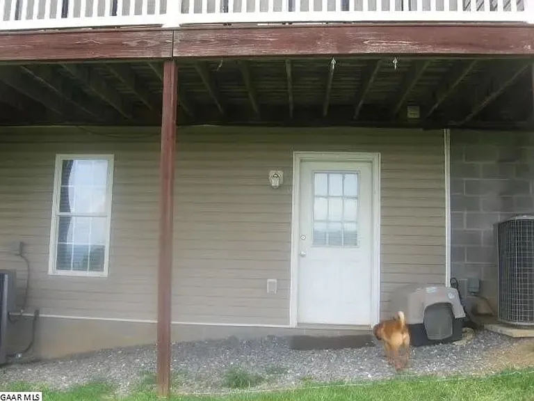 81 Pinnacle Ln — Photo 7
