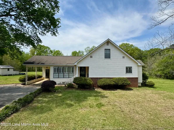 691 Marble City Heights Cir, Sylacauga, AL 35150