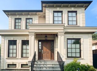 2071 W 36th Ave, Vancouver, BC V6M 1L1