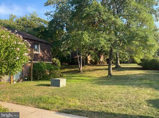 804 Meadow Woods Ln, Lawrence Township, NJ 08648