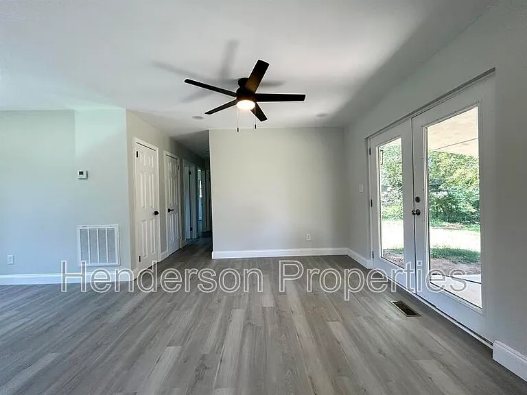 5405 Myrica Ln — Photo 8