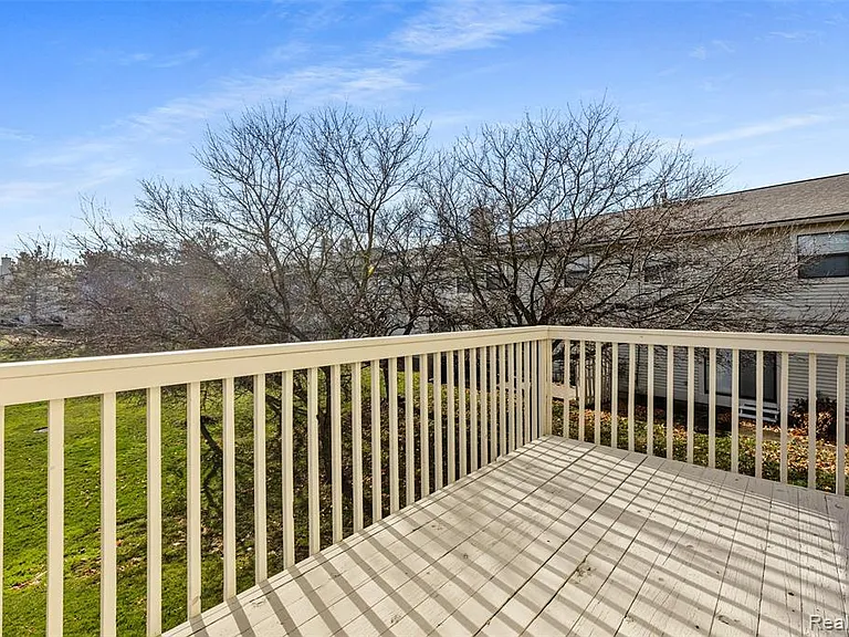 5611 Drake Hollow Dr W — Photo 11