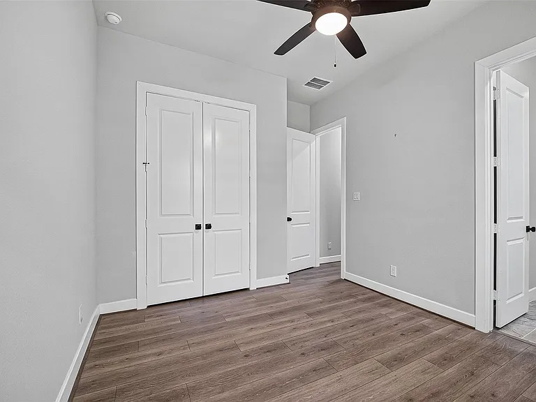 2600 Golden Palms Ln — Photo 25