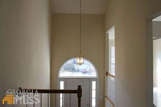 5th image of 127 Stoney Brook Way