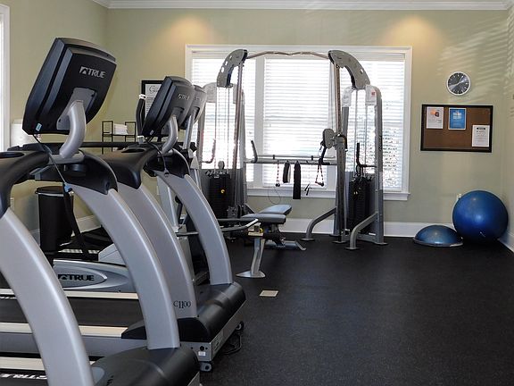 24 hour fitness center