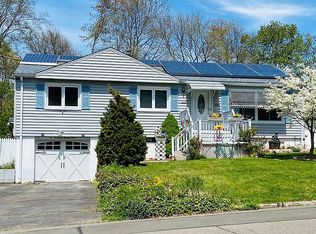 223 Beatrice Dr, West Haven, CT 06516