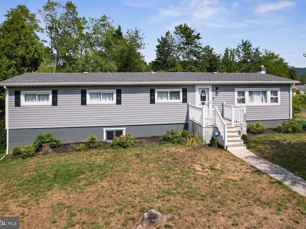 14806 Vermont Ave, Cresaptown, MD 21502