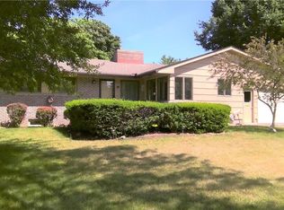 29 Lynnhaven Ct, Rochester, NY 14618