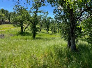 40 Trinity Alps Vista Rd, Igo, CA 96047