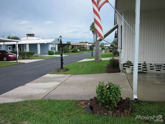 2nd image of 326 Crestwood Dr
