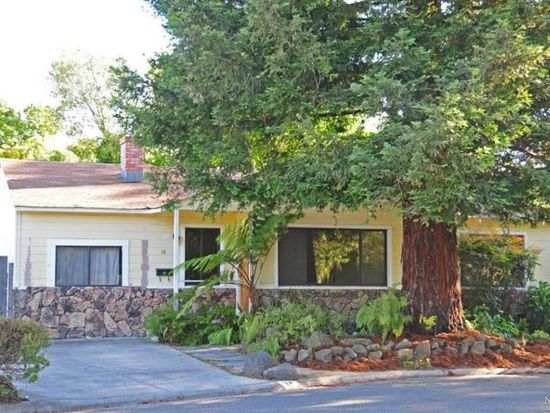 18 Boulevard Ter, Novato, CA 94947